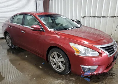 2014 Nissan Altima 2.5 из США, поврежденный, VIN 1N4AL3AP1EC286736